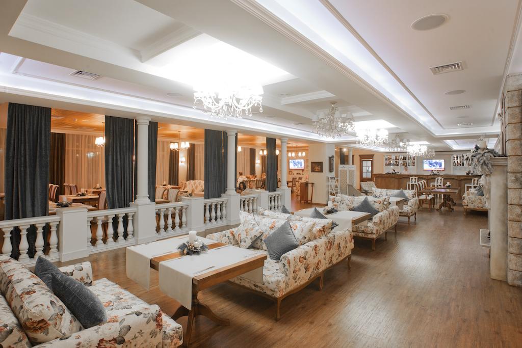 Orly Park-Hotel Київ Екстер'єр фото